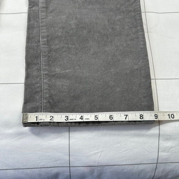 L.L.Bean Pants Men 44x30 Gray Stretch Country Corduroy Chino Standard Fit Casual - Picture 10 of 10